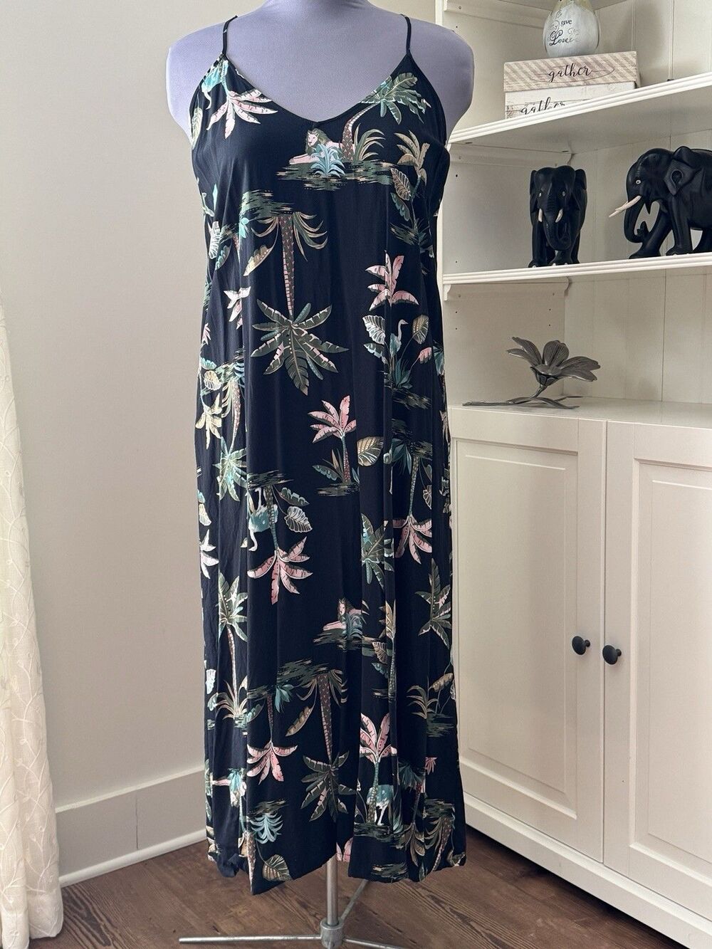 Old Navy Long Dress XXL Black Tropical Jungle Palm Lightweight Vacation Cruise
